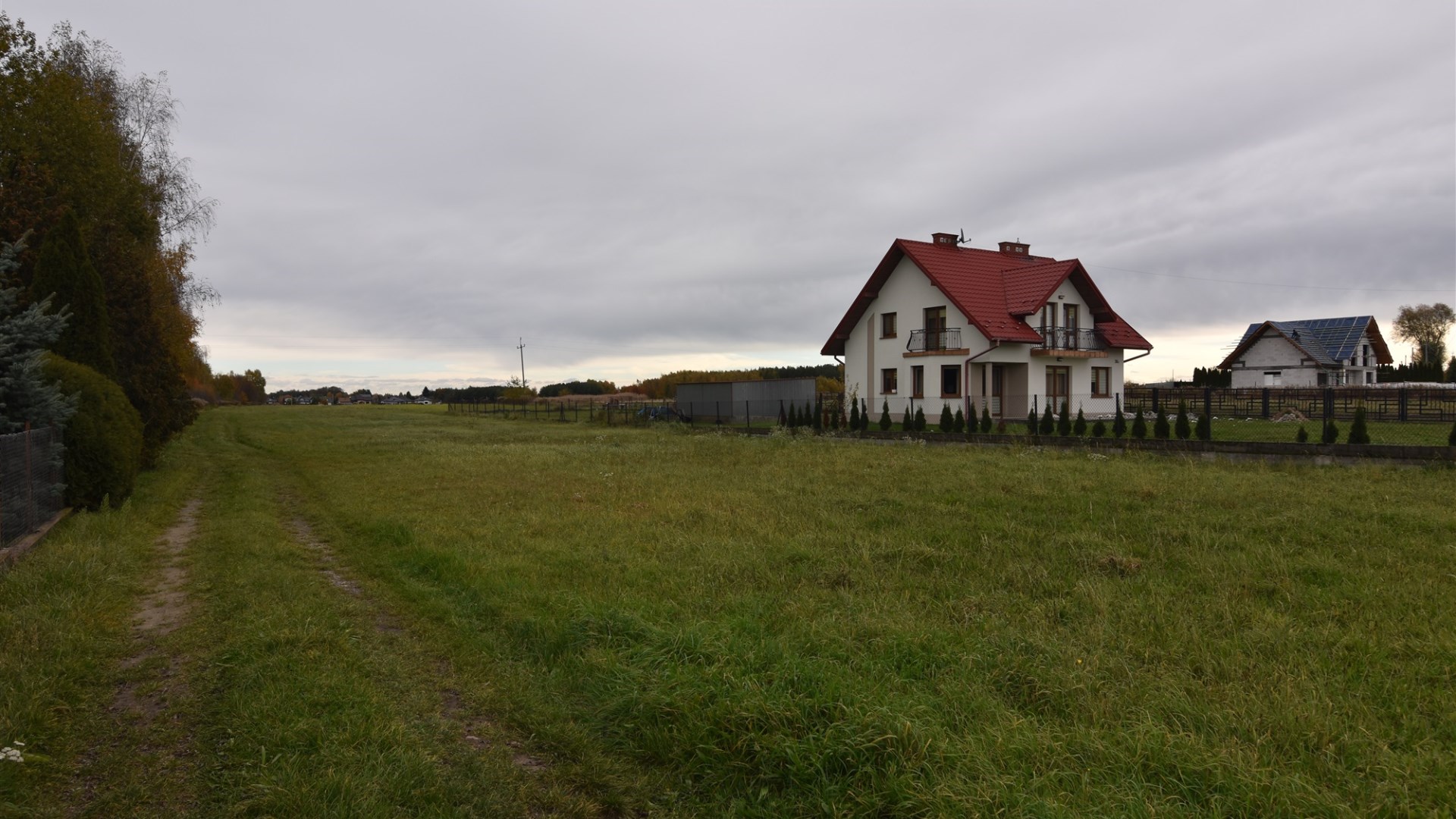 Działka na sprzedaż