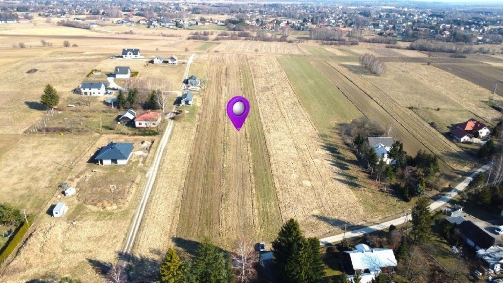 Działka na sprzedaż