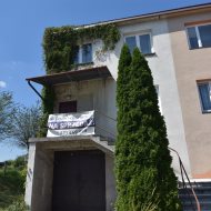 Dom na sprzedaż